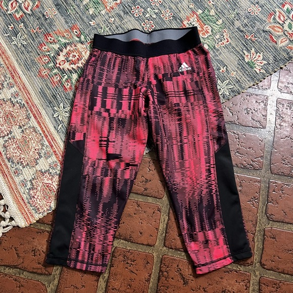 adidas Pants - Adidas tech fit medium compression elastic waistband leggings